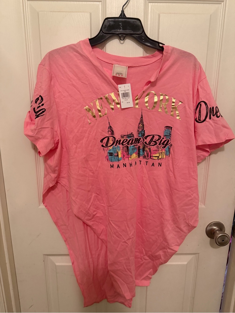 Rainbow Pink New York Dream Big Manhattan Short Sleeve Tee